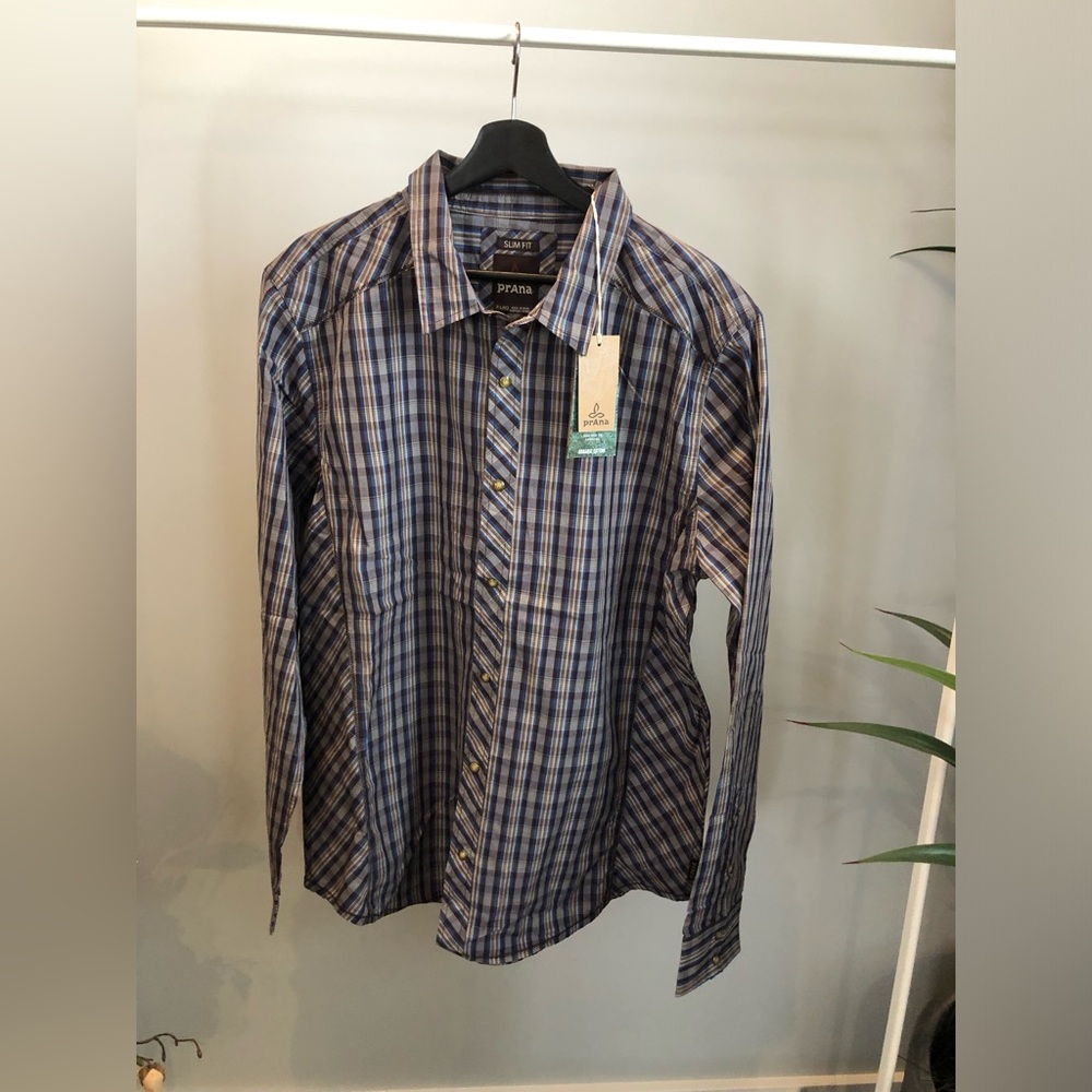 Prana Men's Blue and Brown Plaid Button-Down Shirt